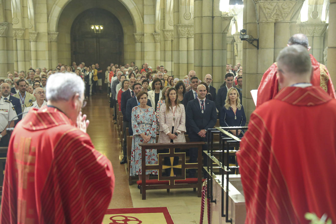 Gijón inicia los festejos por San Pedro con la bendición de las aguas