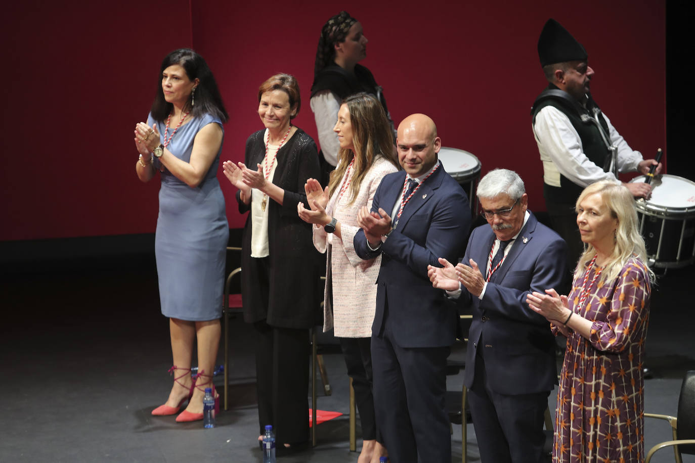 Honores y distinciones en Gijón: así fue la entrega de medallas de la ciudad