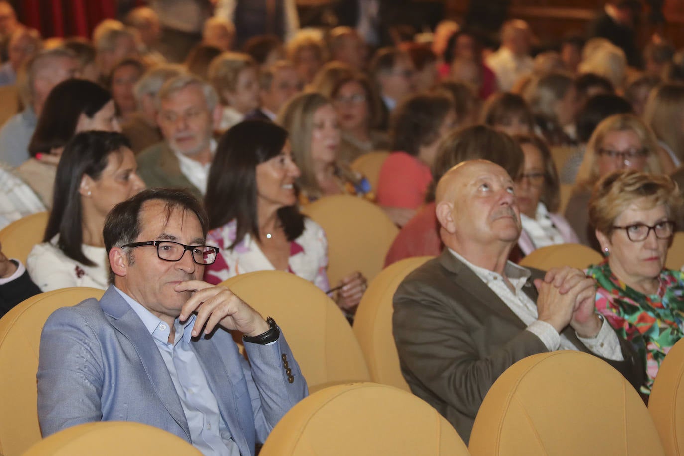 Honores y distinciones en Gijón: así fue la entrega de medallas de la ciudad