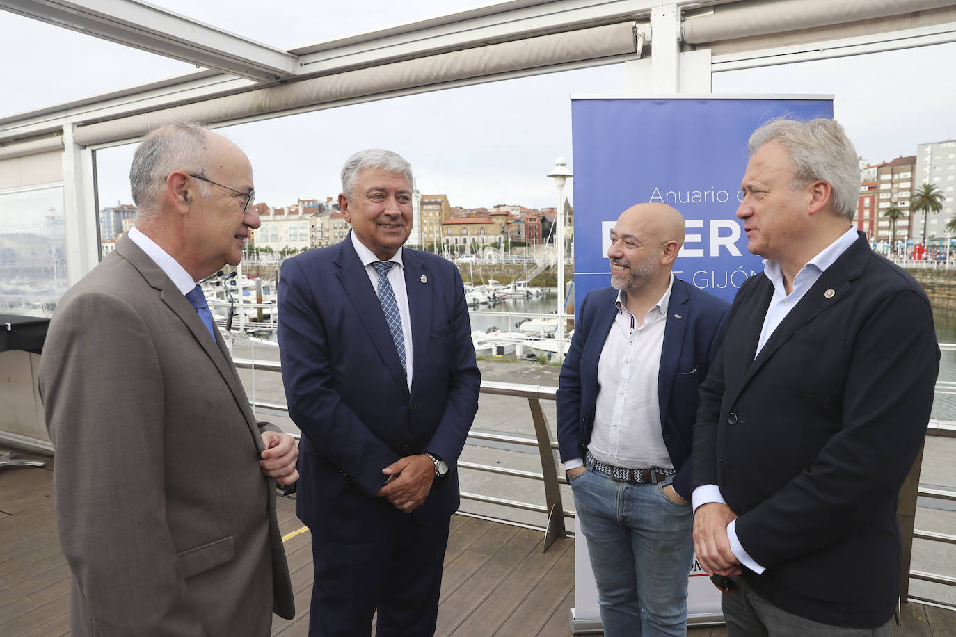 Así ha sido la presentación del anuario del Puerto de Gijón