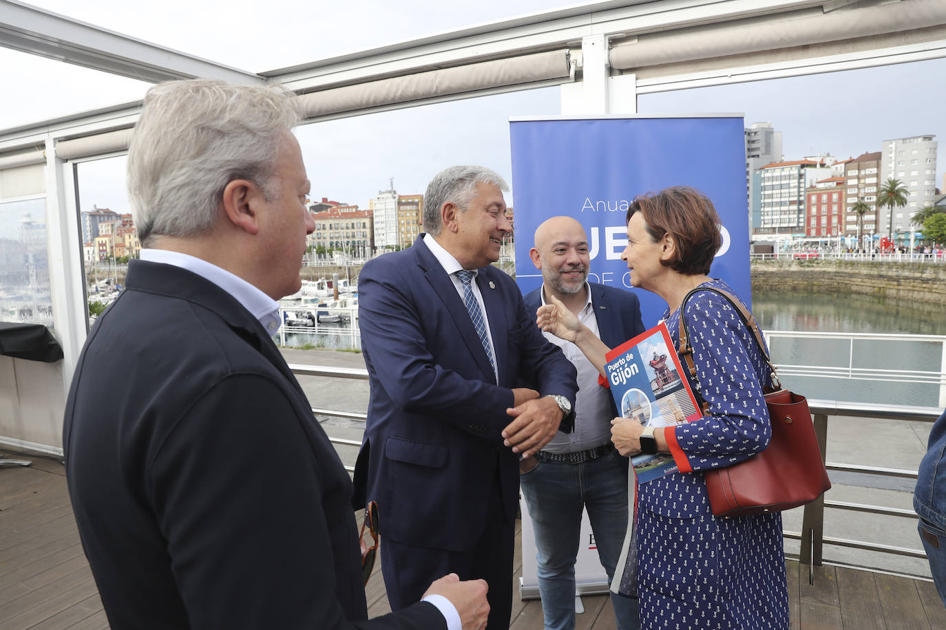 Así ha sido la presentación del anuario del Puerto de Gijón