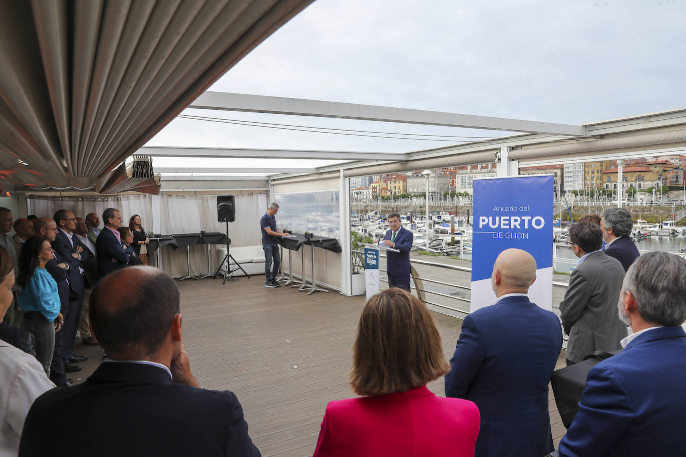 Así ha sido la presentación del anuario del Puerto de Gijón