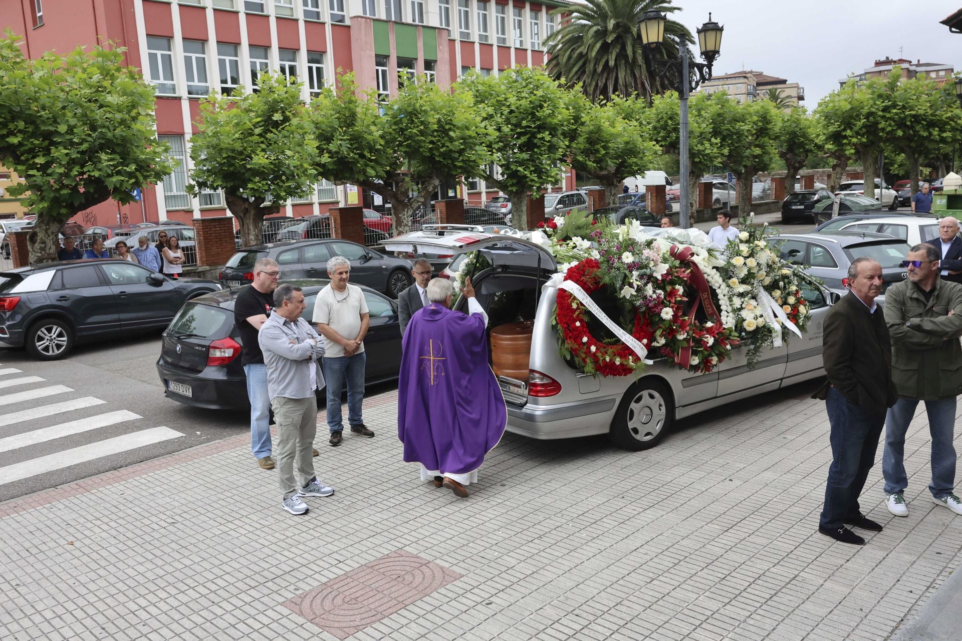 Triste adiós a Carlos Rodríguez de la Torre, «una buena persona y muy profesional»