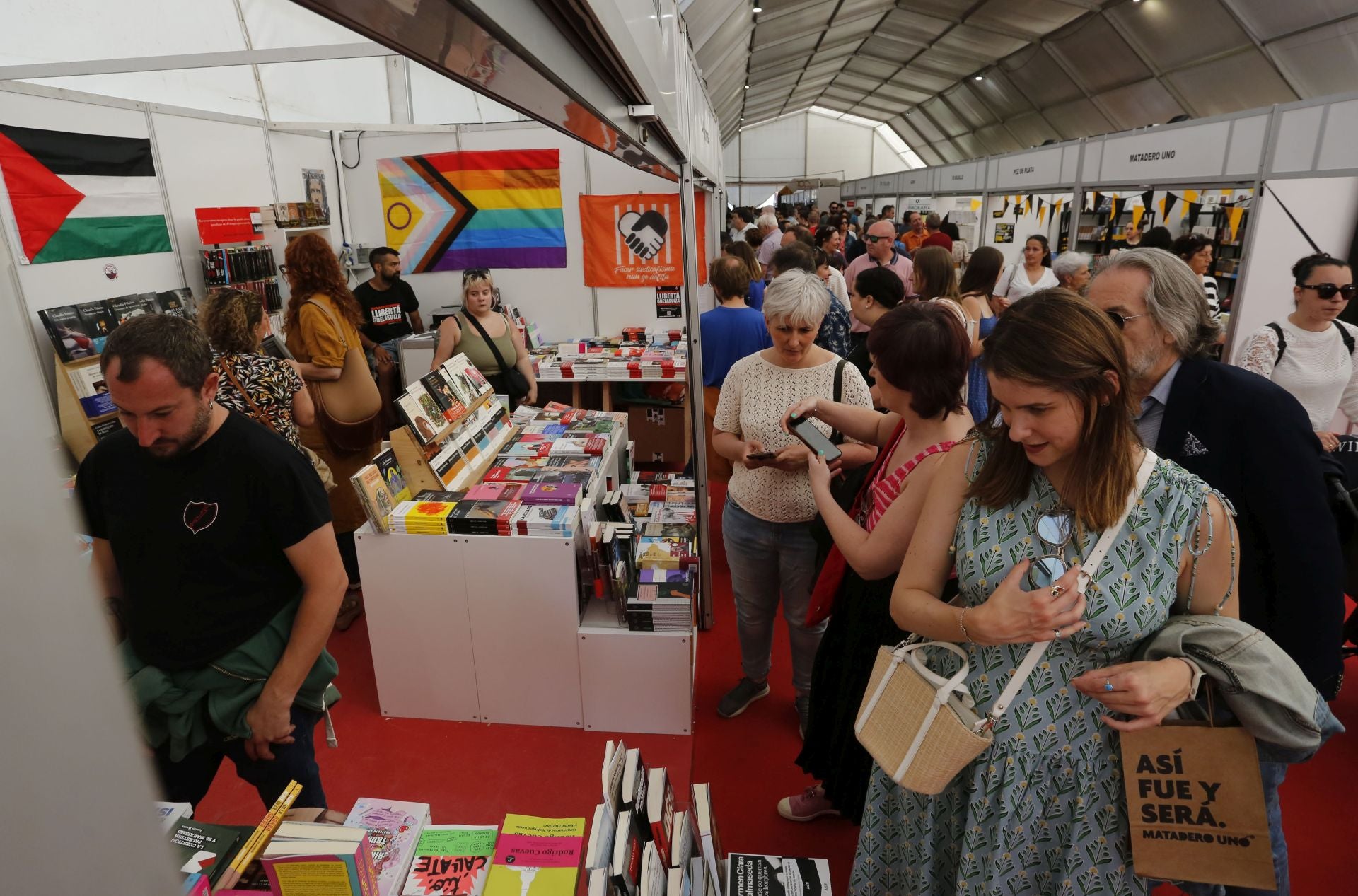 La Semana Negra también presume de sol