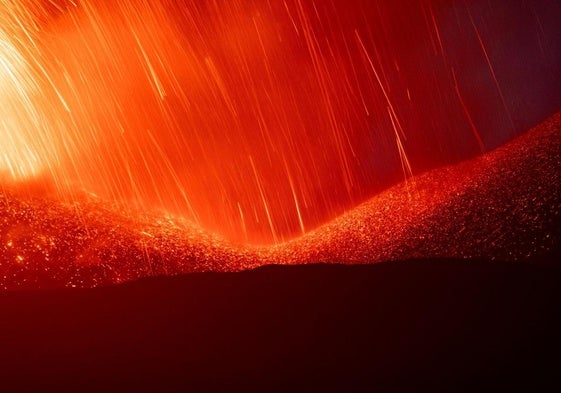El Etna es el mayor volcán activo de Europa.