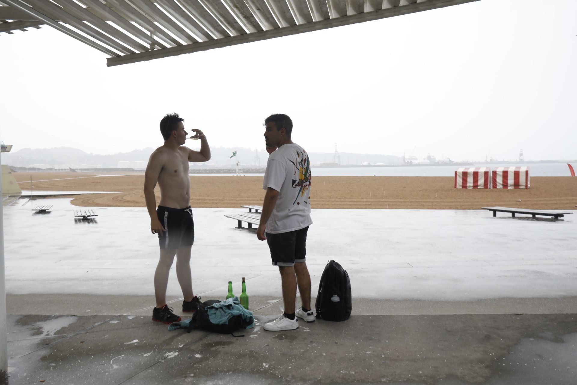 La lluvia &#039;acaba con el verano&#039; en Asturias