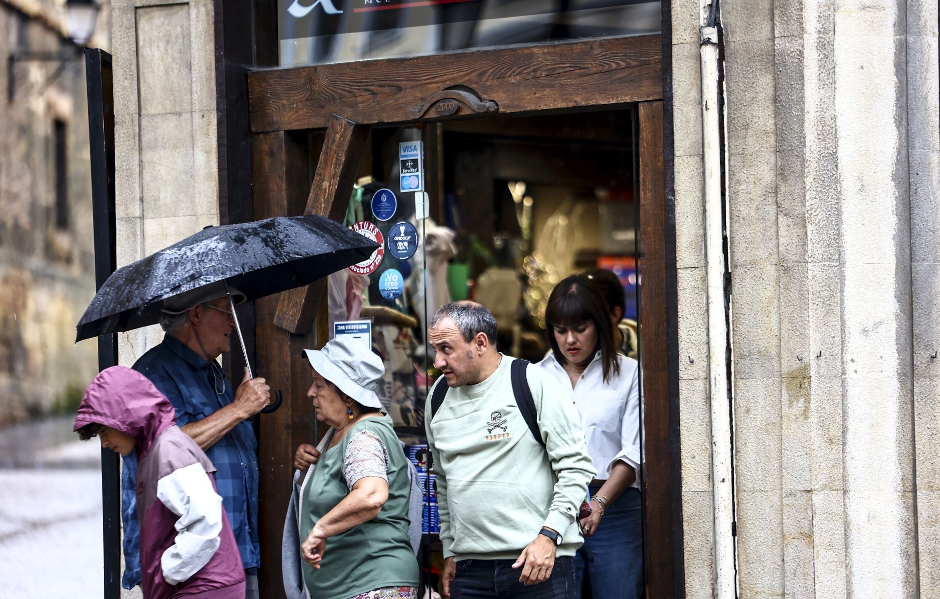 La lluvia &#039;acaba con el verano&#039; en Asturias