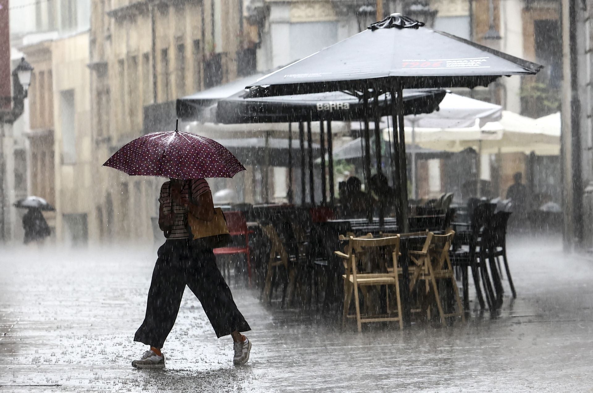 La lluvia &#039;acaba con el verano&#039; en Asturias