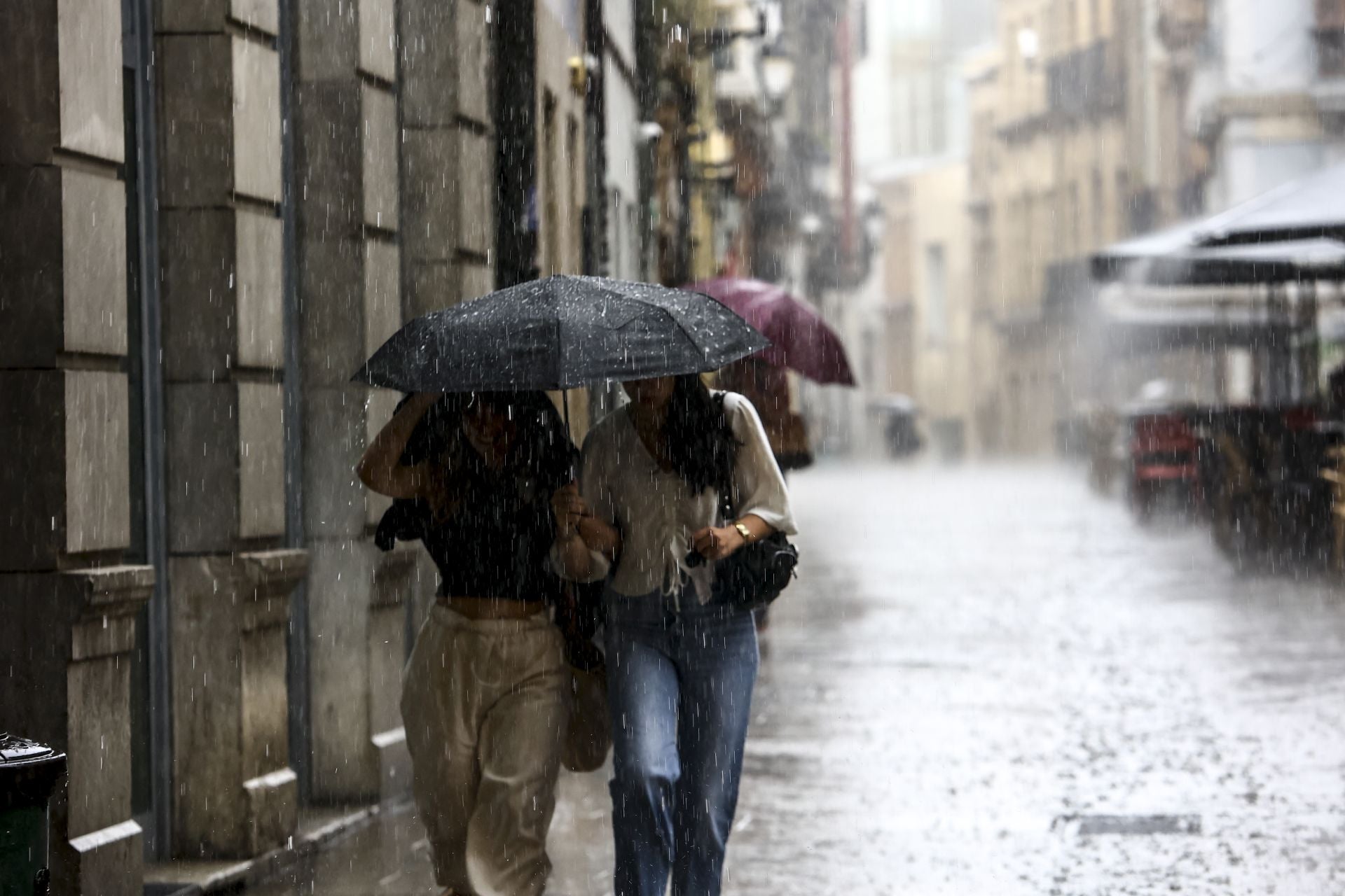 La lluvia &#039;acaba con el verano&#039; en Asturias