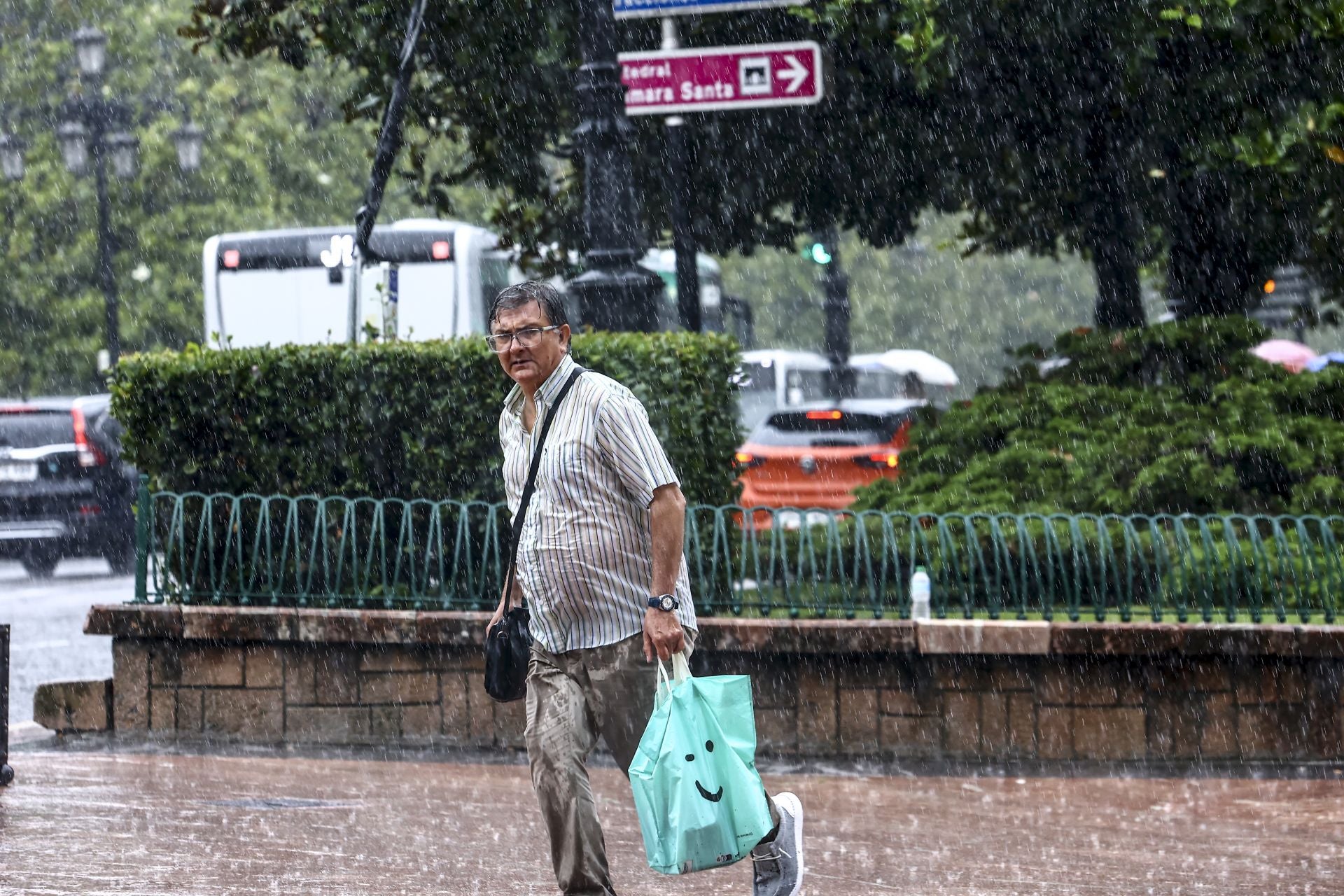 La lluvia &#039;acaba con el verano&#039; en Asturias