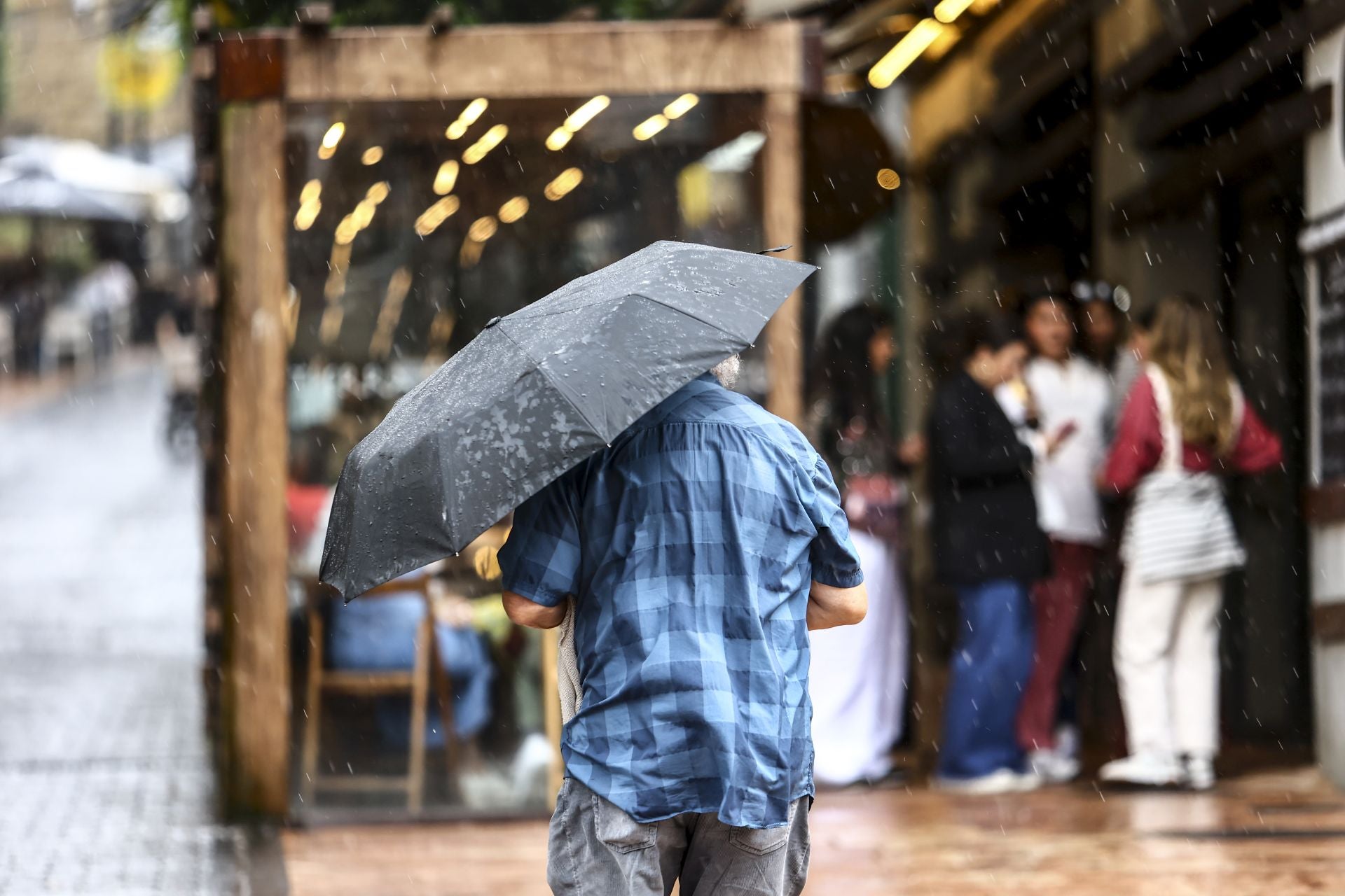 La lluvia &#039;acaba con el verano&#039; en Asturias