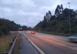 La calzada de la autopista 'Y' en sentido Avilés recupera todos los carriles.