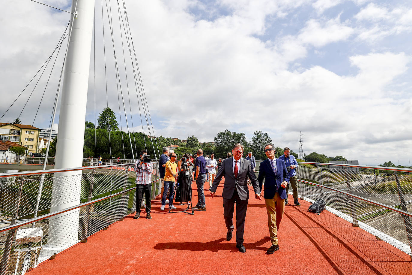 La inauguración del Arpa de Santullano, en imágenes