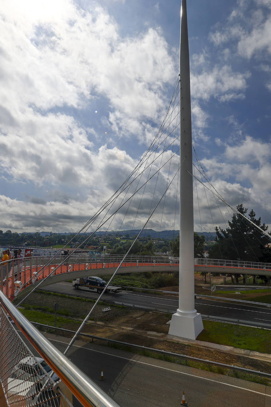 La inauguración del Arpa de Santullano, en imágenes