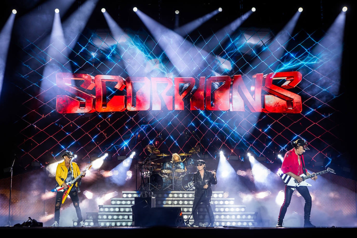 Scorpions abre con éxito en Valencia la gira española que tendrá parada en Gijón