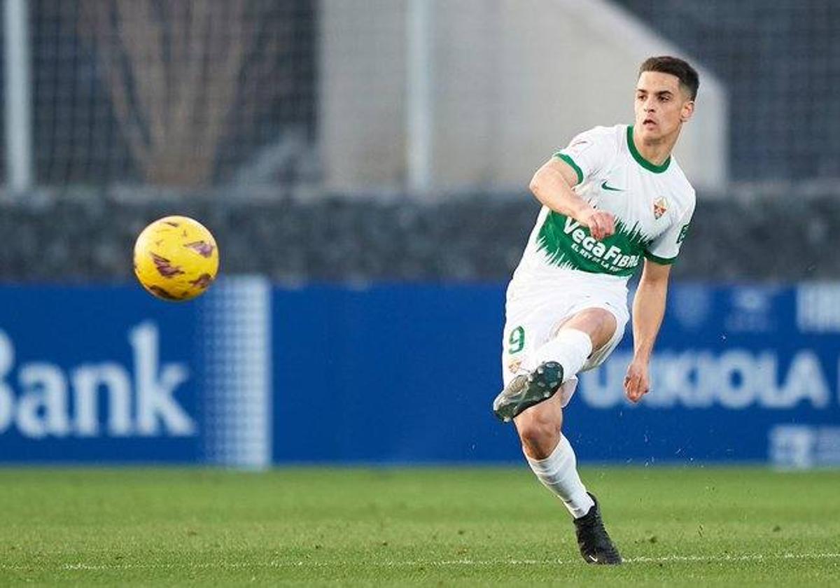 Sergio Bermejo jugó parte de la pasada temporada cedido en el Elche.