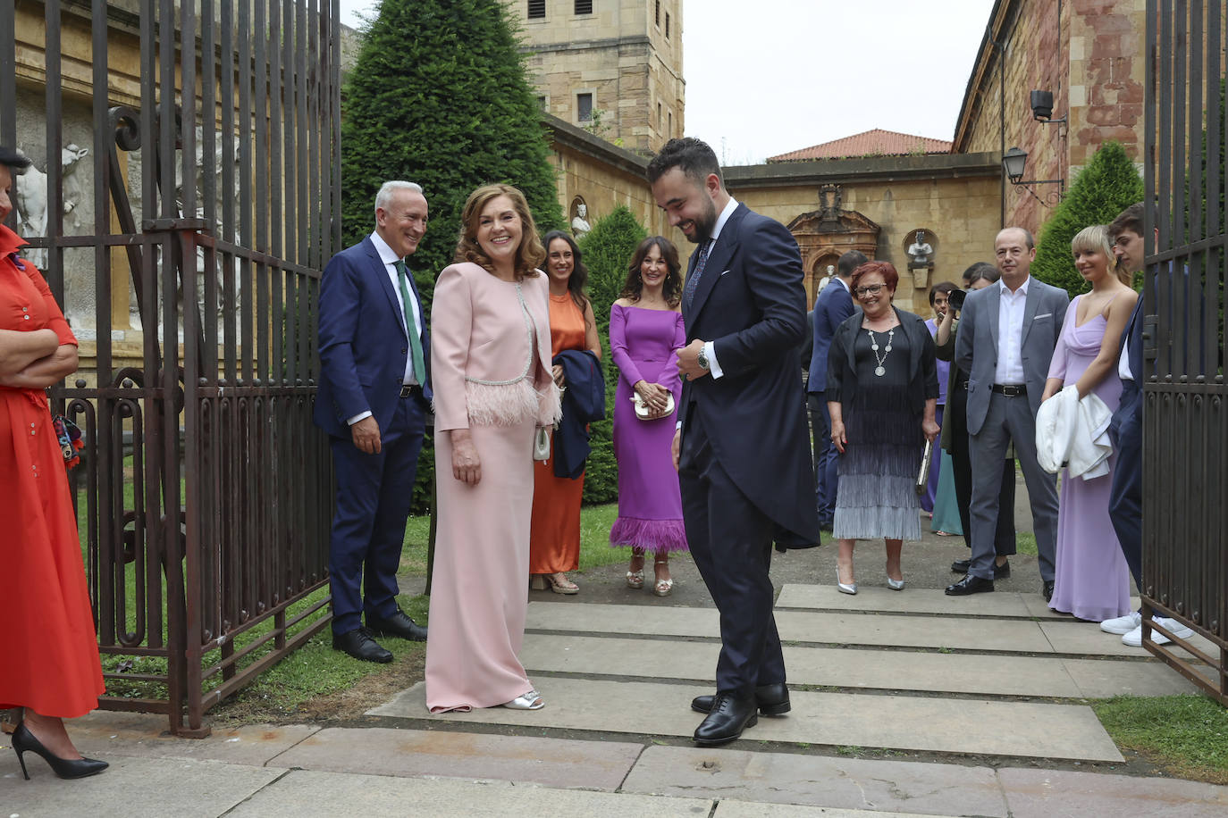 Boda en Oviedo: el promotor Hilario Riesgo y Nerea Velasco se dan el &#039;sí quiero&#039;