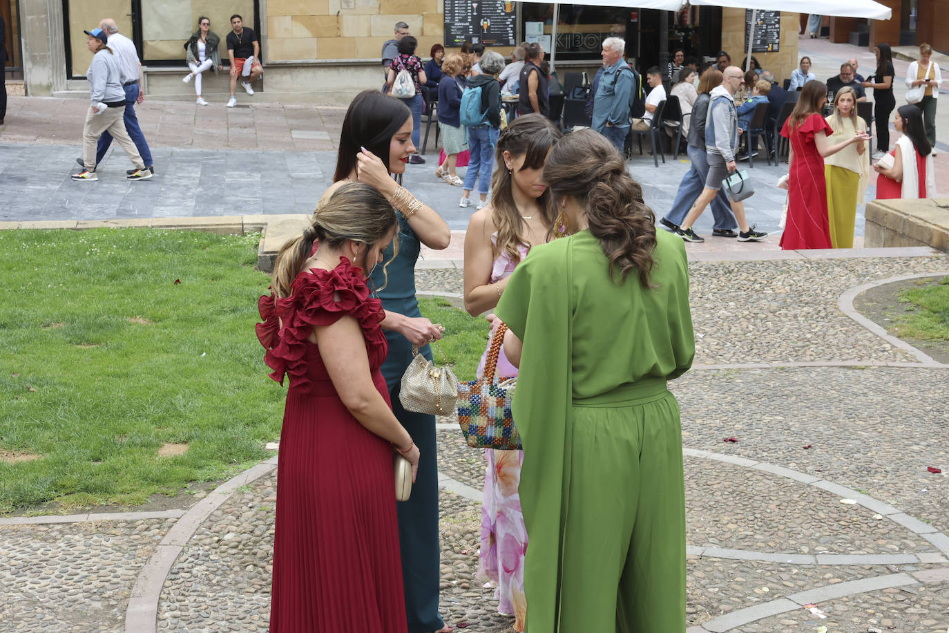 Boda en Oviedo: el promotor Hilario Riesgo y Nerea Velasco se dan el &#039;sí quiero&#039;