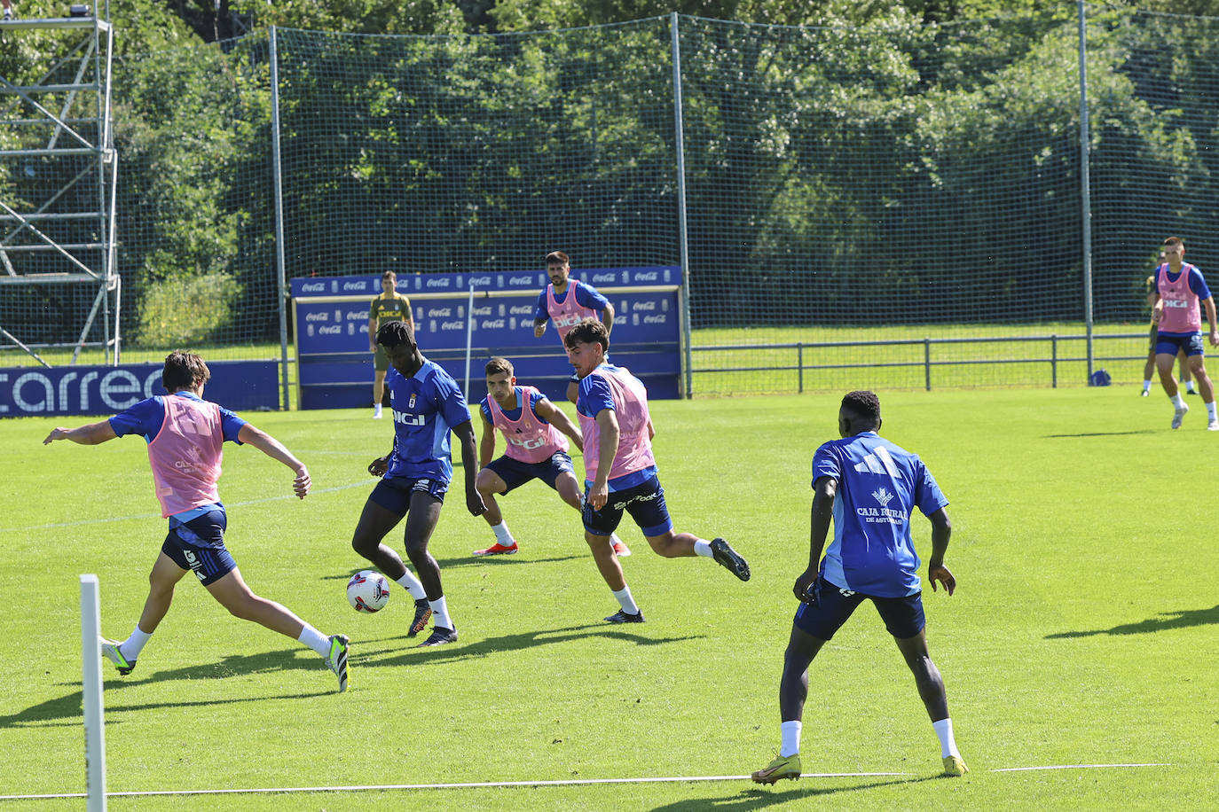 El Real Oviedo se pone a punto: las imágenes del primer entrenamiento