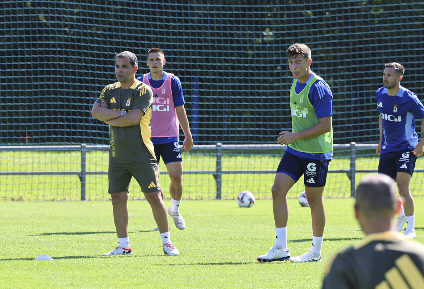 El Real Oviedo se pone a punto: las imágenes del primer entrenamiento