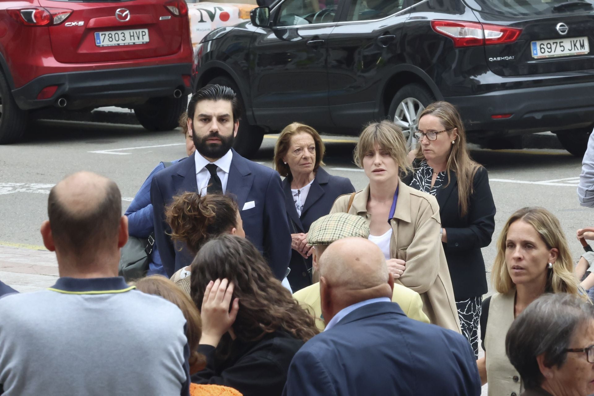 Multitudinario adiós en Oviedo a José Manuel Suárez Bocero