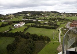 El Ministerio trabaja para el vial de Jove en una «ronda» con tramos «parcialmente soterrados»