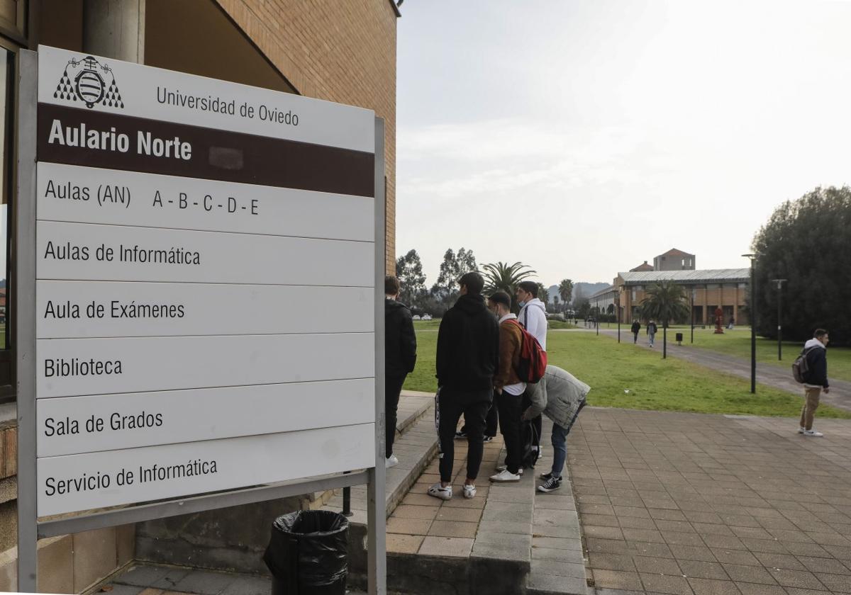 Aulario Norte del campus de Gijón, donde se llevará a cabo el cambio del sistema de calefacción.