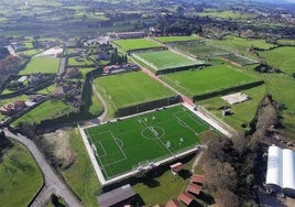 Vista panorámica de la Escuela de Fútbol de Mareo, actualmente en plena reforma.