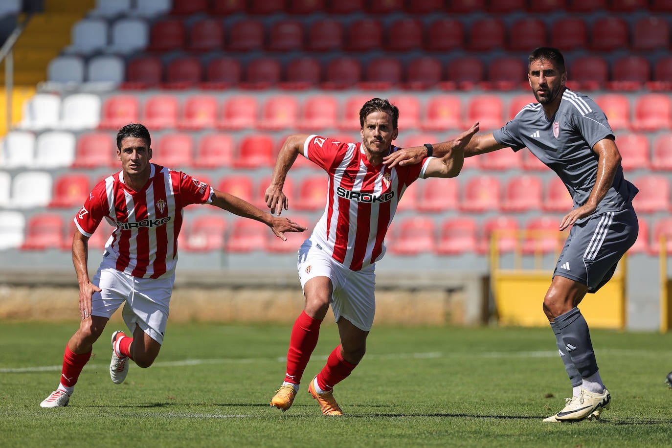 Las mejores jugadas del AVS Futebol SAD - Sporting de Gijón