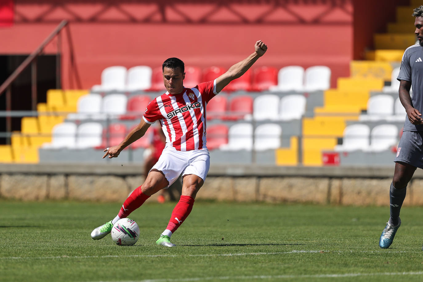 Las mejores jugadas del AVS Futebol SAD - Sporting de Gijón