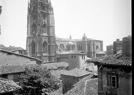 Catedral de Oviedo, entre 1860 y 1886.