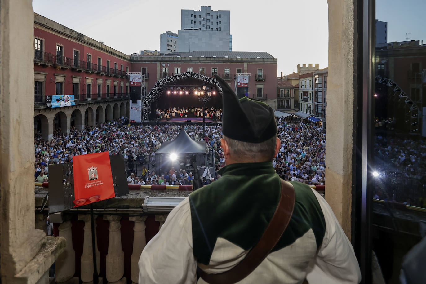 José Ángel Abad abre la Semana Grande