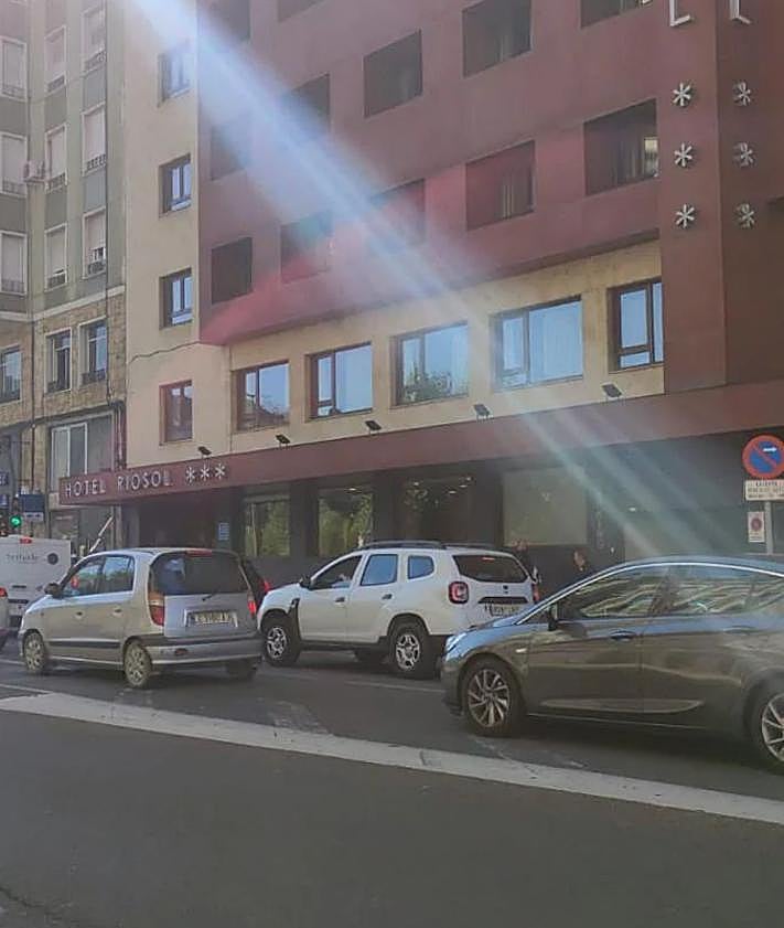 Imagen secundaria 2 - Agentes en el hotel Riosol