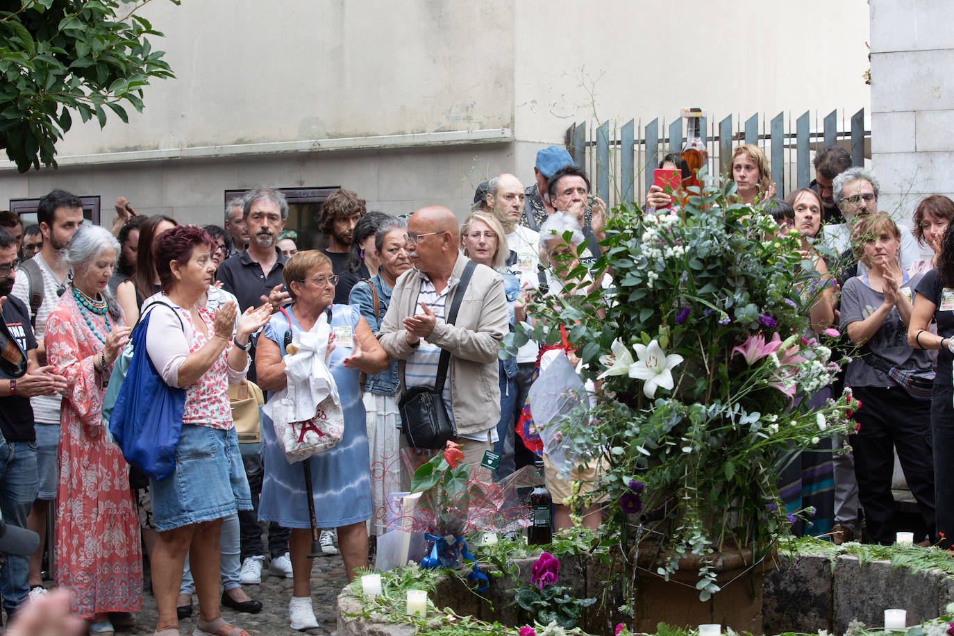 Sentido adiós a Carlos y Mari, dueños de &#039;El Cafetón&#039;