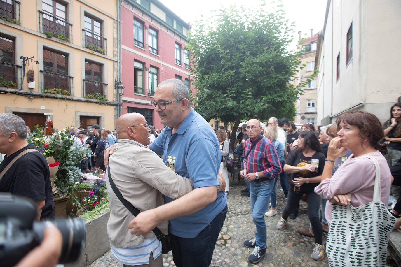 Sentido adiós a Carlos y Mari, dueños de &#039;El Cafetón&#039;