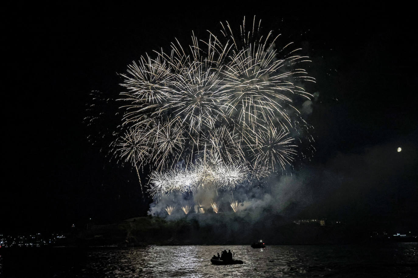 La otra cara de los Fuegos de Gijón