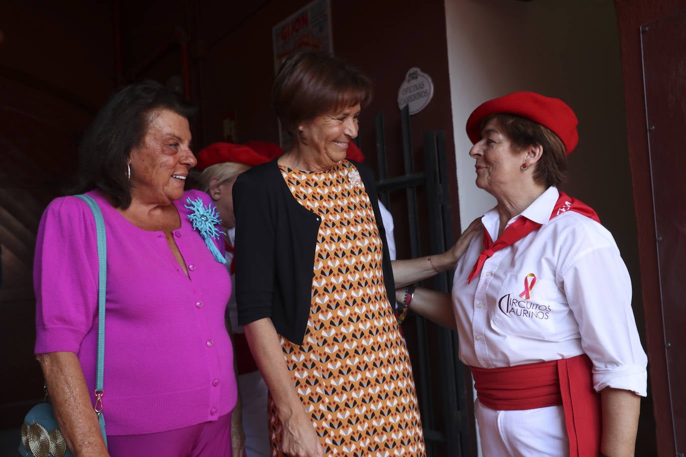 La primera tarde de toros en Gijón, en imágenes