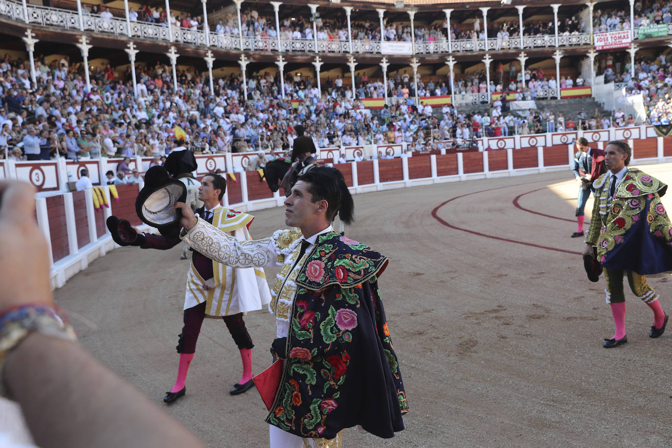 La primera tarde de toros en Gijón, en imágenes