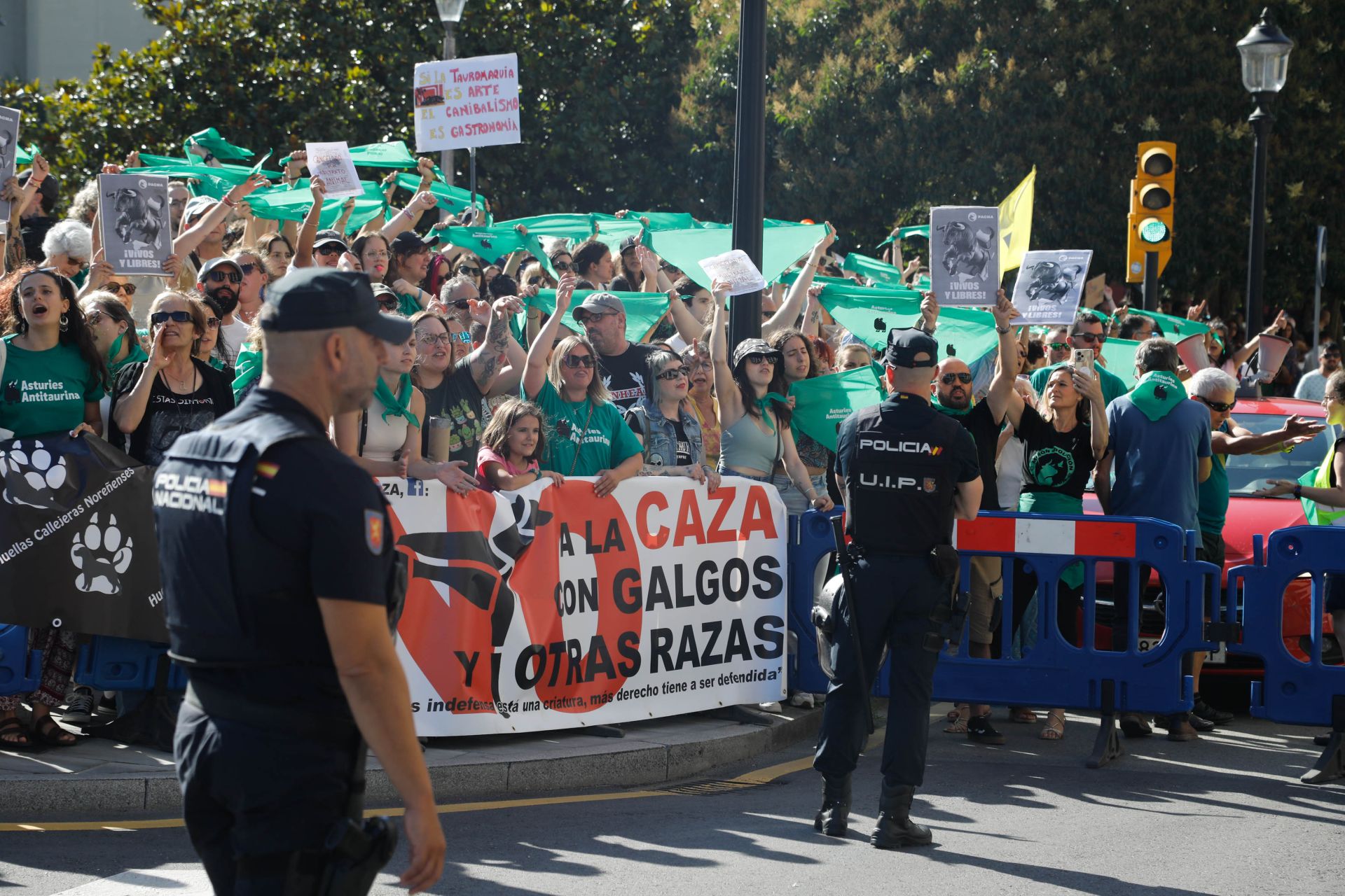 Manifestación antitaurina en Gijón