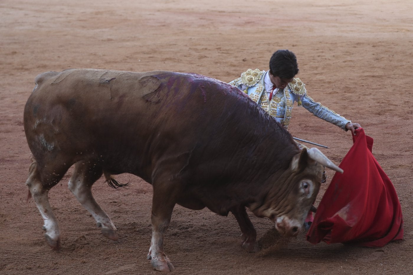 Triunfador. Marco Pérez se llevó el mano a mano en El Bibio.