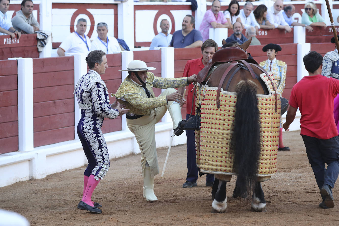 Segunda tarde de Feria Taurina de Begoña