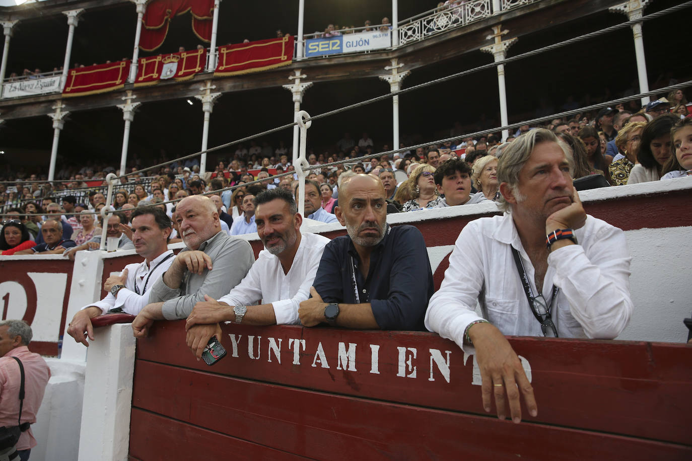 Tercera jornada de toros en Gijón