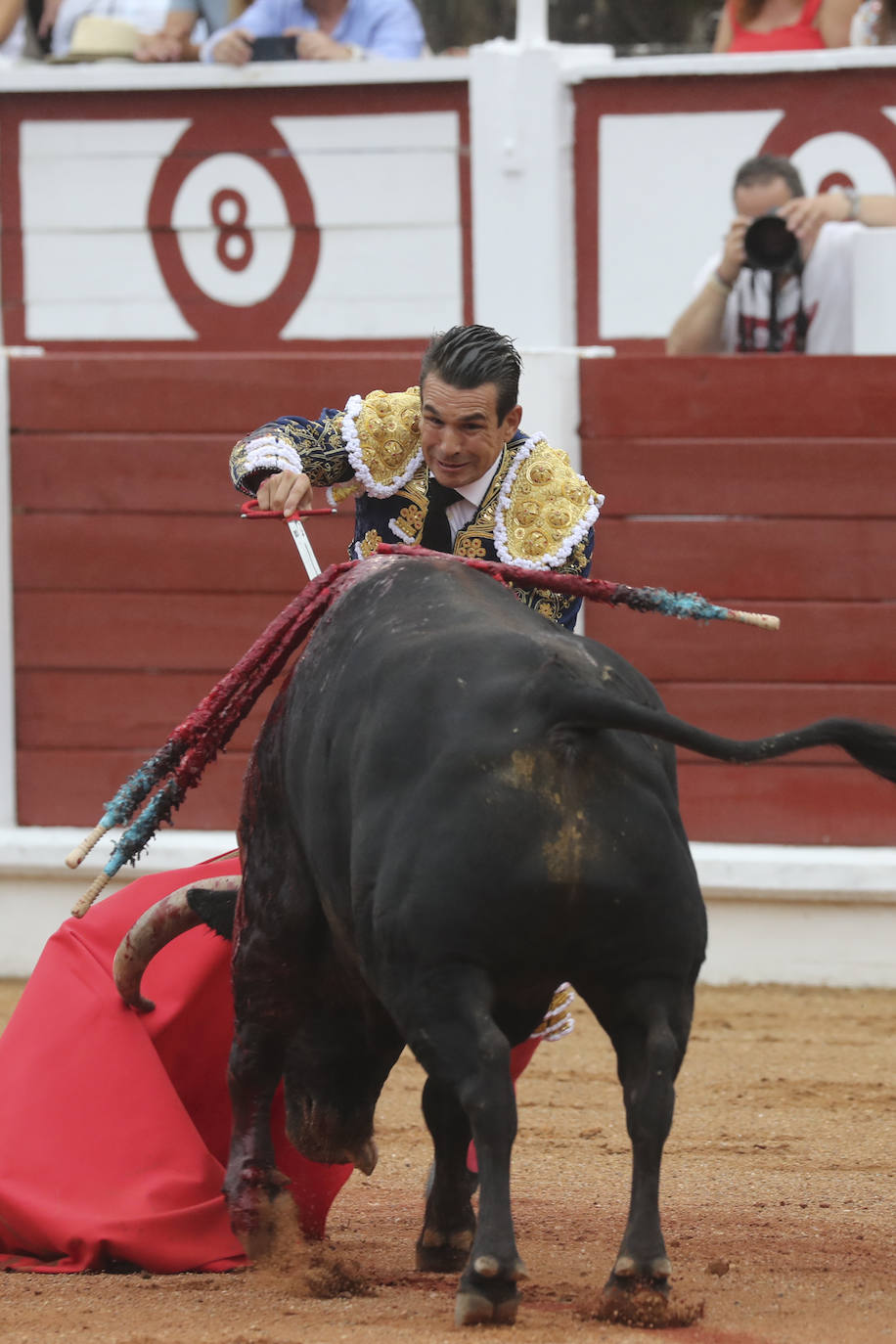 Tercera jornada de toros en Gijón