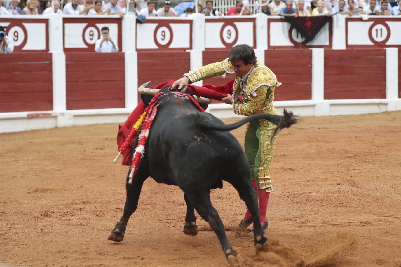 Tercera jornada de toros en Gijón