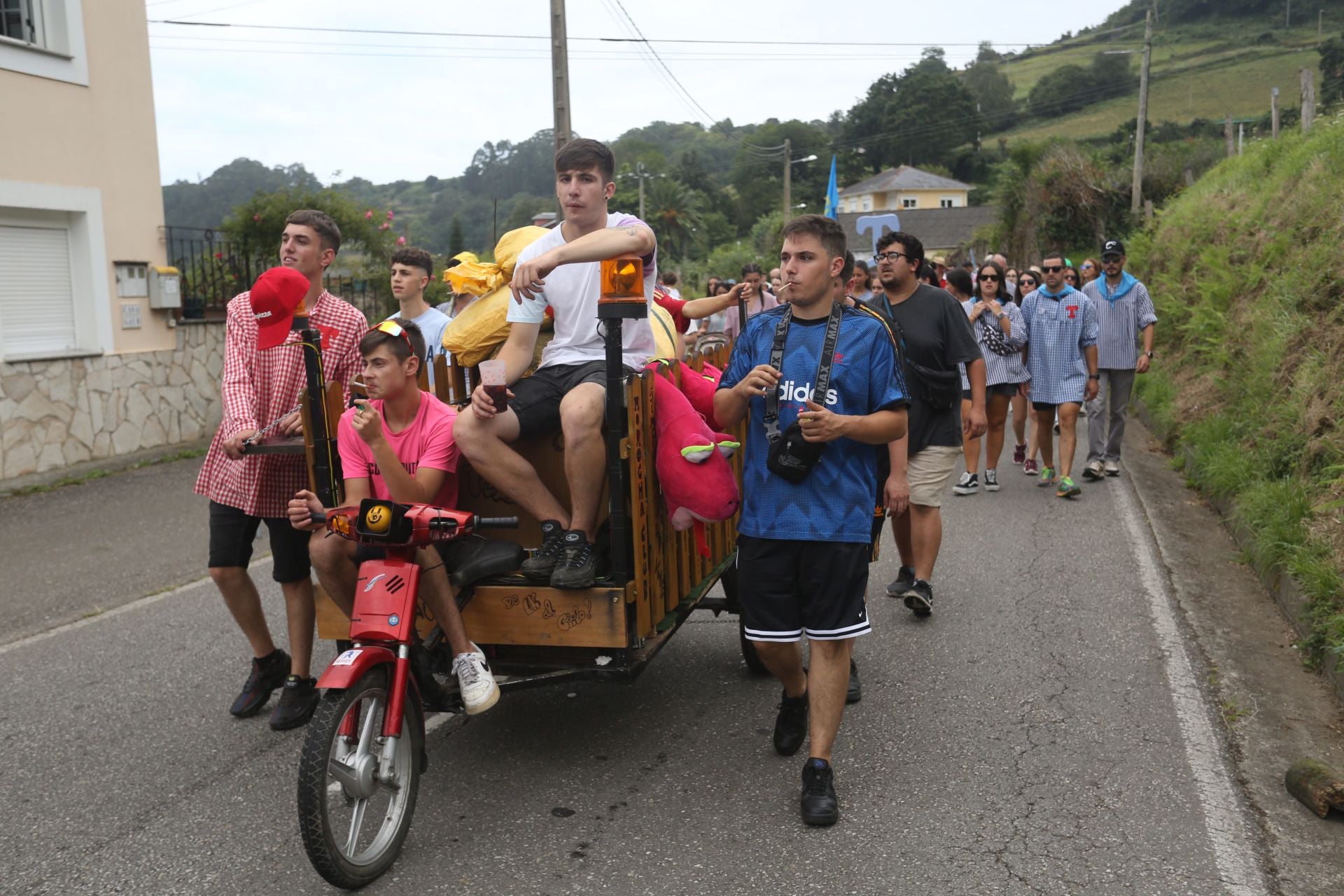 La romería de San Timoteo llena Luarca