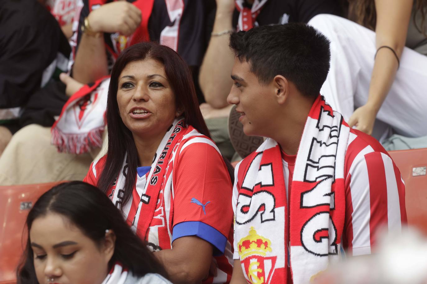 ¿Estuviste en El Molinón en el Sporting - Eldense? ¡Búscate!