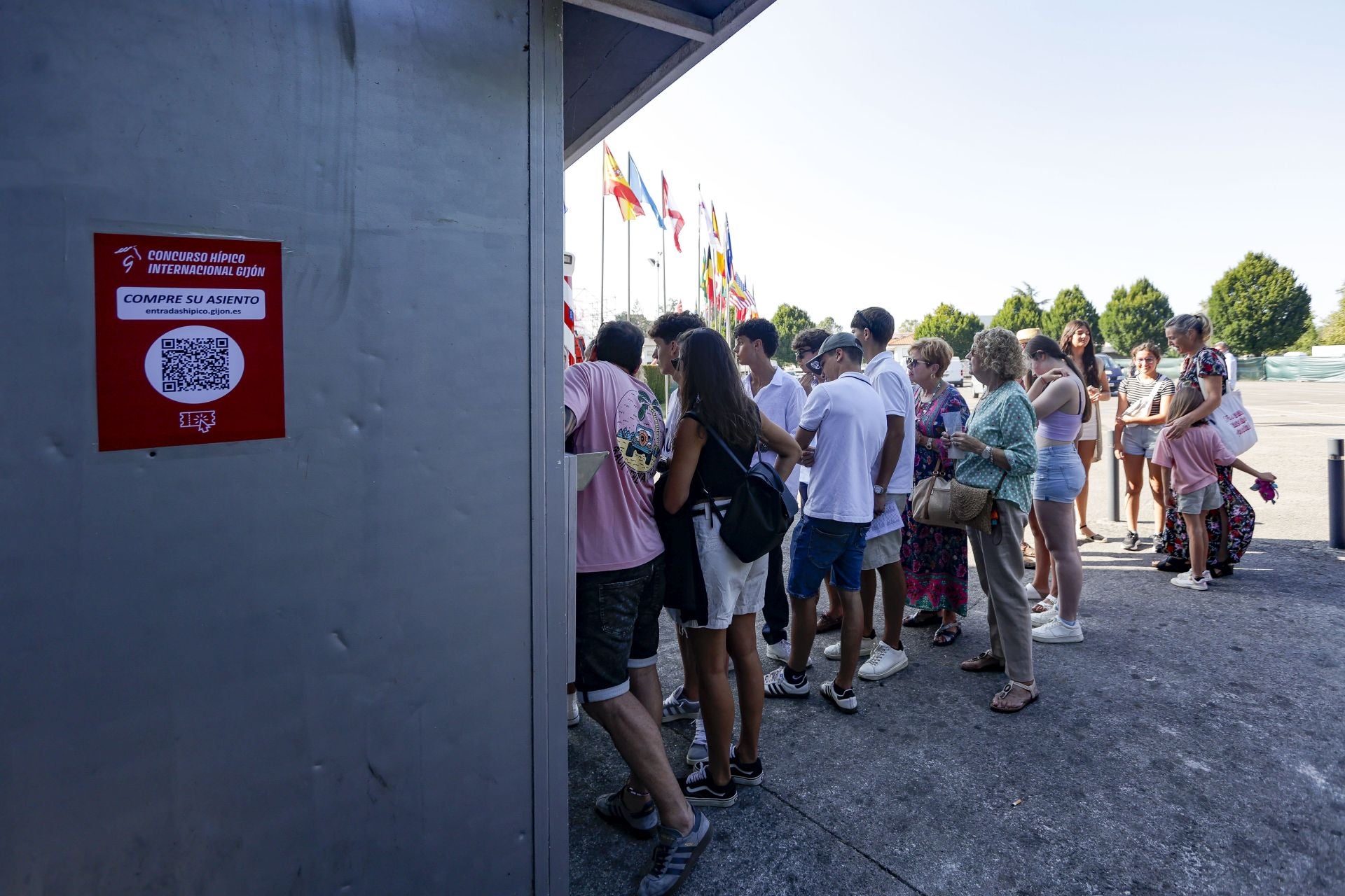 Pistoletazo de salida del concurso hípico de Gijón