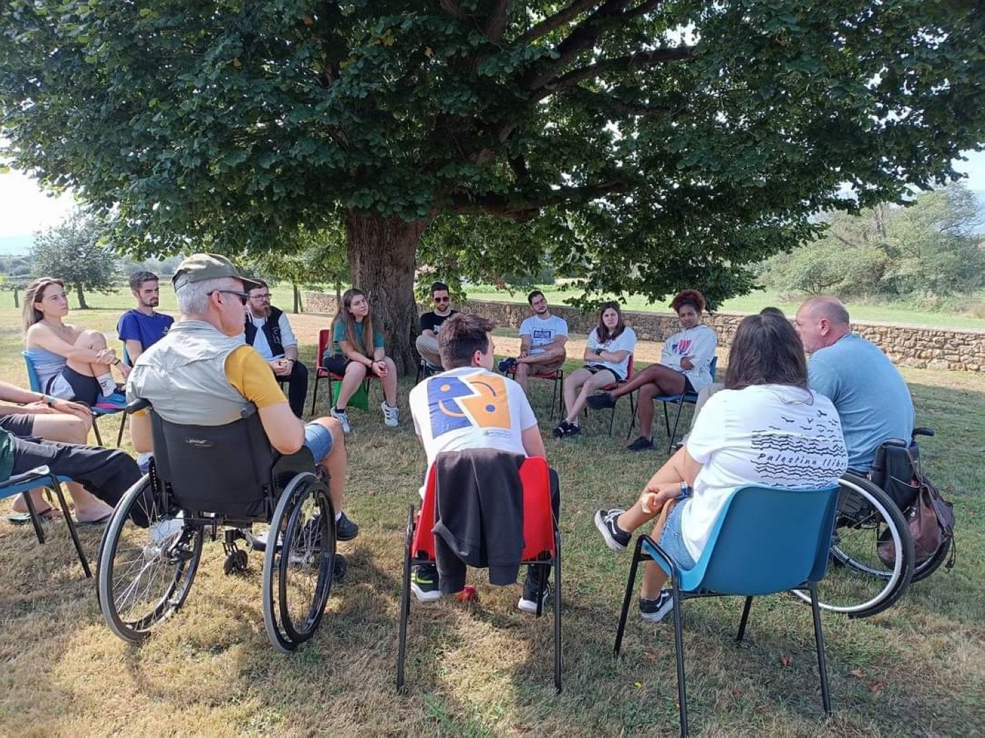 Charla de las jornadas sobre deporte adaptado en Lugo de Llanera.