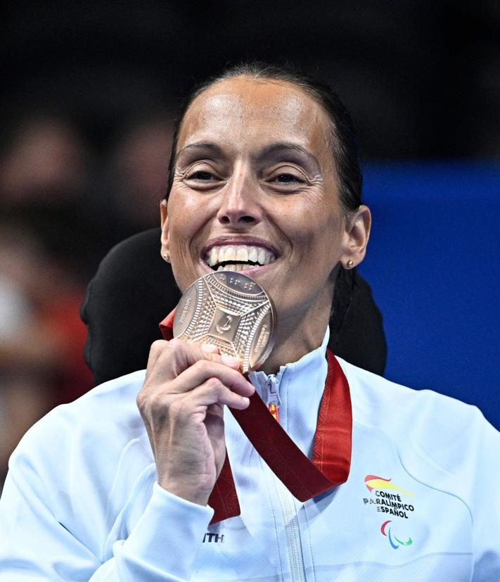 Imagen secundaria 2 - Teresa Perales hace historia e iguala las medallas de Phelps