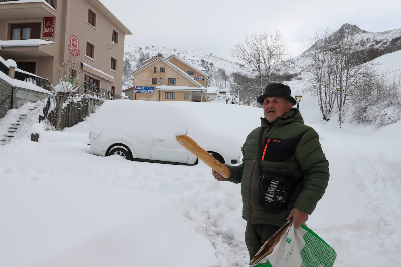 En el corazón de los Picos de Europa: Sotres, un pueblo de altura y de postal